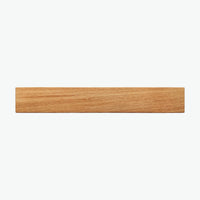 Knife magnet made of oak